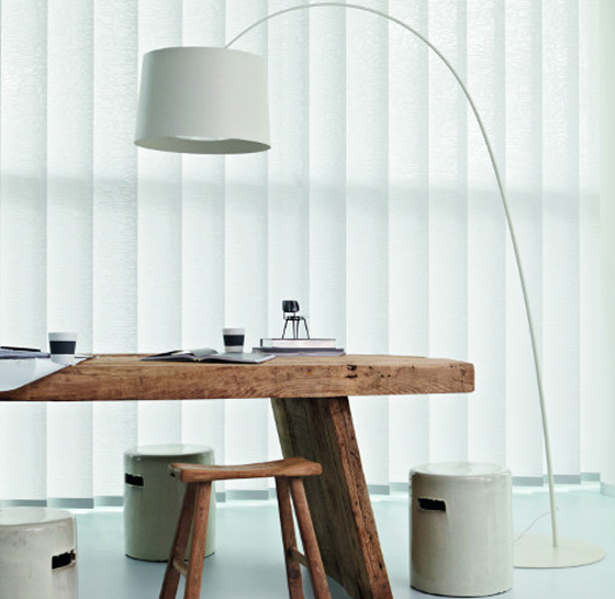 Store intérieur à bandes verticales Nice